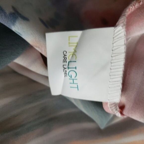 Limelight embroidered khadar dress size small - Picture 10 of 13